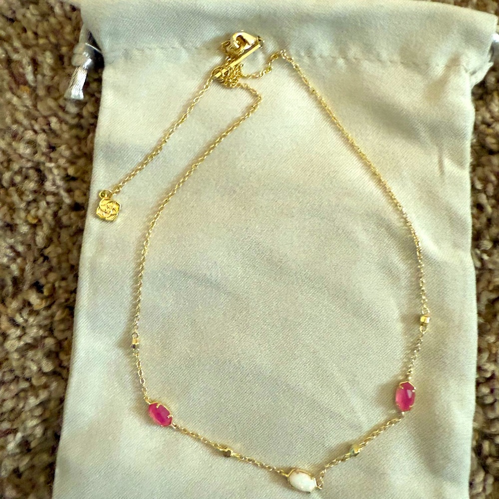 Kendra Scott Pink and white Necklace